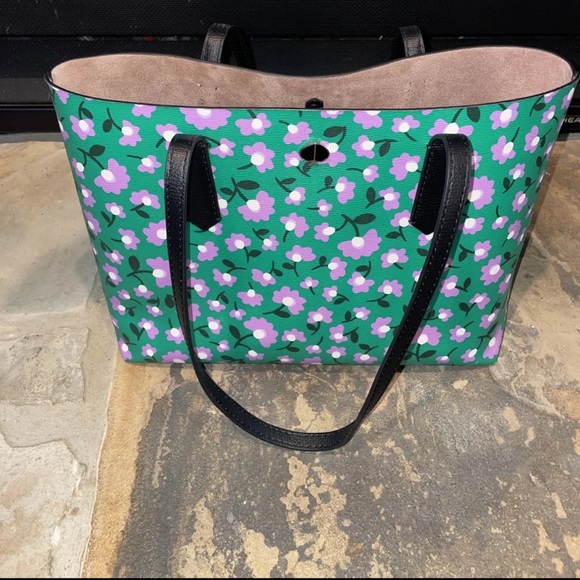 kate spade Bags Kate Spade Tote Gently Used Poshmark
